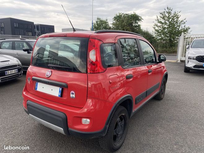 Fiat Panda 4X4 0.9 8V TWINAIR 85CH S&S WILD Rouge de 2017