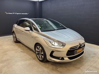  Voir détails -Citroen DS5 2.0HDI HYBRID4 SPORTCHIC TOIT PANO CAMER à Brignais (69)