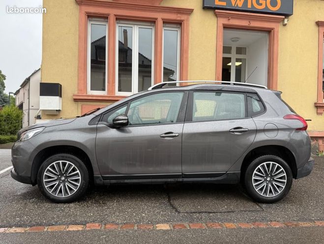Peugeot 2008 GENERATION-I 1.2 80 ALLURE-RADAR DE RECU Gris de 2017