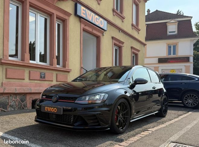 Volkswagen Golf 7 GTI CLUBSPORT 265 2.0 DSG 3 PORTES GAR Noir de 2016