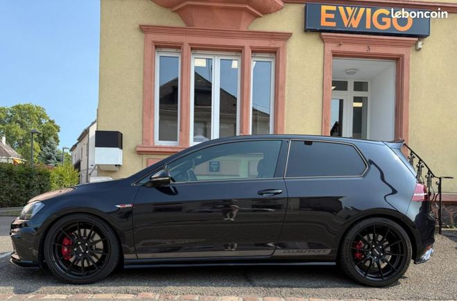 Volkswagen Golf 7 GTI CLUBSPORT 265 2.0 DSG 3 PORTES GAR Noir de 2016