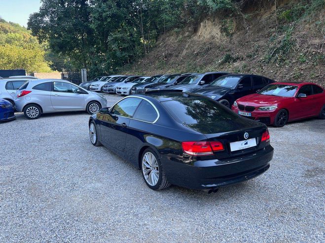 BMW Serie 3 (E92) 330xi 3.0 i 272cv BVA8 Luxe Noir de 2009