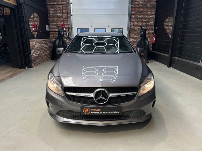 Mercedes Classe A 180 Inspiration Gris de 2015