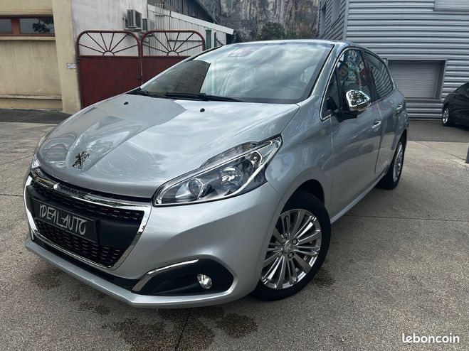 Peugeot 208 (2) 1.2 puretech 110 s&s allure 5p Autre de 2018
