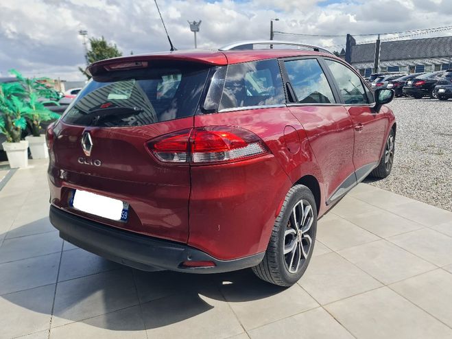 Renault Clio IV ESTATE 0.9 TCE 90 CV Intens * REPRISE Rouge de 2019