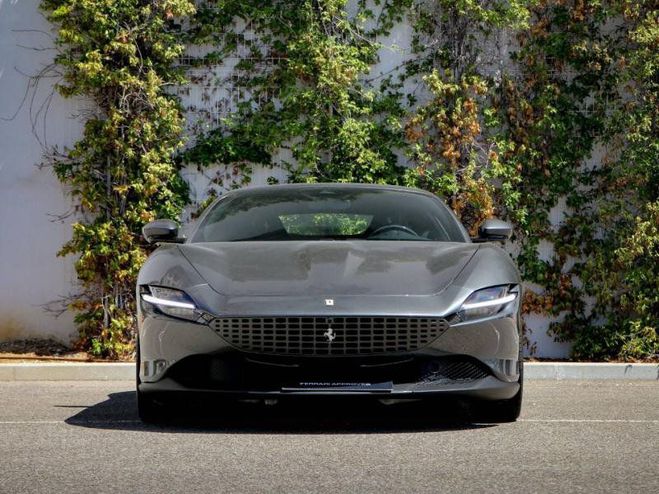 Ferrari Roma Coup Gris de 2023