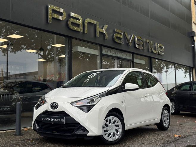 Toyota Aygo 1.0 VVT-I 72CH X-PLAY X-SHIFT 5P MY20 Blanc de 2020
