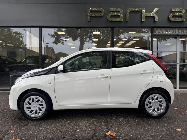 Toyota Aygo 1.0 VVT-I 72CH X-PLAY X-SHIFT 5P MY20 Blanc de 2020