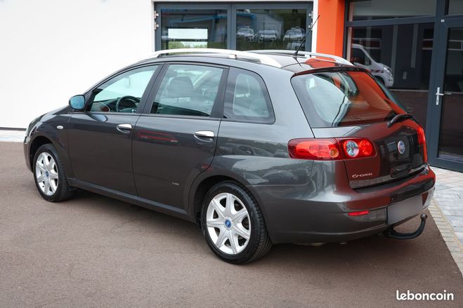 Fiat Croma 1.8 16V 140ch essence Gris de 2006