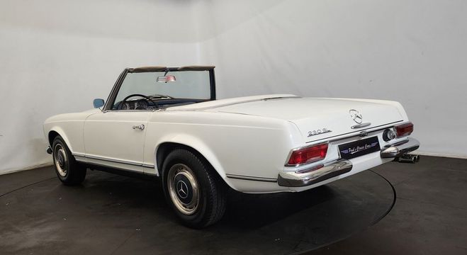 Mercedes 230 SL Pagode Blanc de 1966