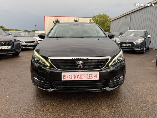 Peugeot 308 1.5 HDI 100 CH Active Noir de 2020