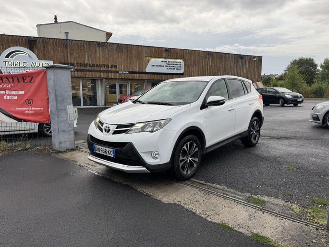 Toyota RAV 4 4 124 D-4D FAP Clim   Camera AR BLANC de 2015