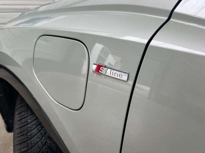 Audi Q3 45 TFSIe 245 ch S tronic 6 S line Gris de 2021