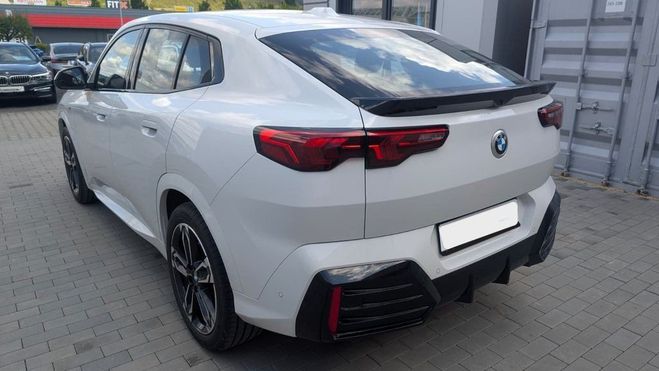 BMW X2 U10 sDrive 20d 163ch DKG7 M Sport Blanc Alpin de 2024