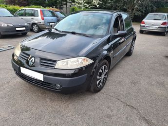  Voir détails -Renault Megane 1.5 dci 100 DYNAMIQUE BOITE 5 à Coignires (78)