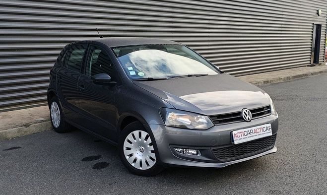 Volkswagen Polo V 1.6 TDI 90 TRENDLINE 5PTS Gris Anthracite Mtallis de 2013