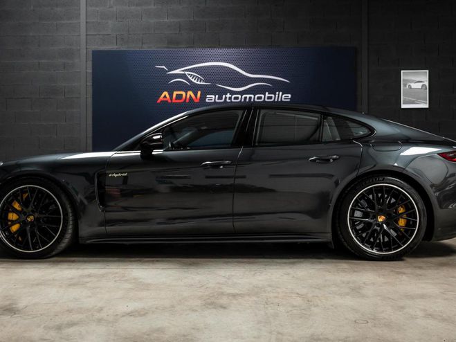 Porsche Panamera PANEMERA TURBO S E HYBRID GRIS de 2017