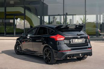 Voir détails -Ford Focus RS 2.3 MANUAL SPORT SEATS FULL SERVICE V à Izegem (88)