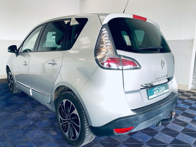 Renault Scenic III 1.5 dCi 110 ch Bose Edition EDC Gris de 2016