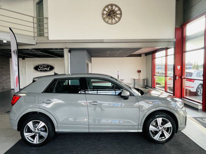 Audi Q2 30 TFSI 1,0 116 TYPE SPORT ATTELAGE GPS  GRIS de 2020
