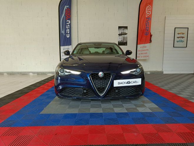 Alfa romeo Giulia 2.2 180 AT8 Lusso BLEU FONCE de 2016