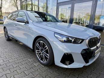  Voir détails -BMW Serie 5 TOURING G61 540d xDrive 303 ch BVA8 M Sp à  La Chapelle-des-Fougeretz (35)
