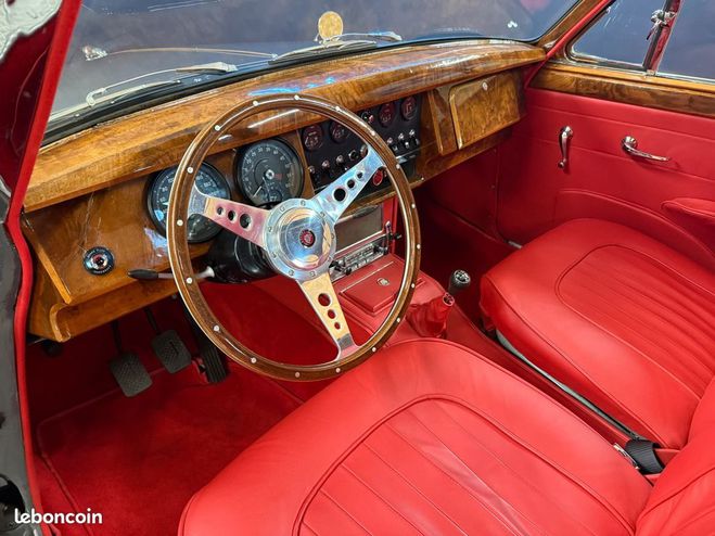 Jaguar MK2 MKII mark ii 3.4 bvm cabriolet overdrive Gris de 1964
