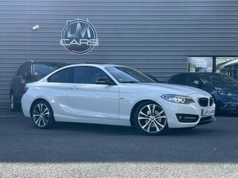 Voir détails -BMW Serie 2 220d Sport à Chteaubernard (16)