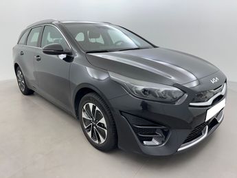  Voir détails -Kia Ceed d SW CEED 1.6 GDi Hybride Rechargeable 1 à Mions (69)
