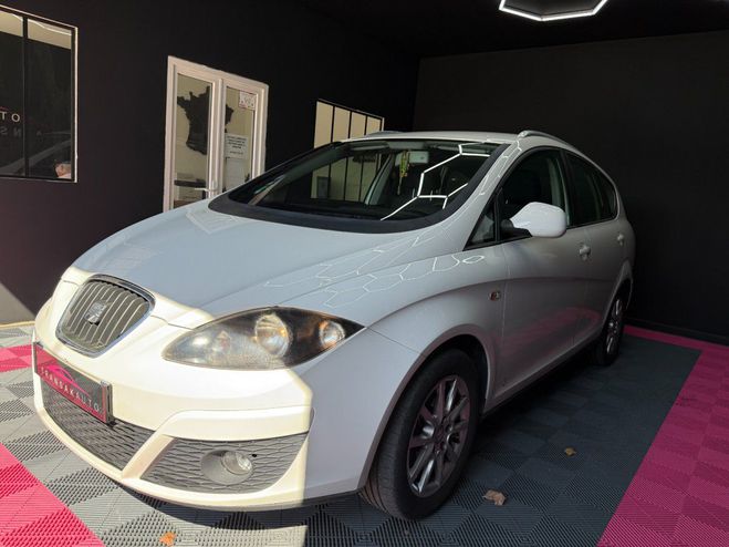 Seat Altea Xl 1.2 TSI 105 cv / OFFRE SEPTEMBRE : -50%  Blanc de 2013