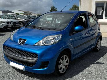  Voir détails -Peugeot 107 1.0 12v Trendy 5p à Saint-Mdard-d'Aunis (17)