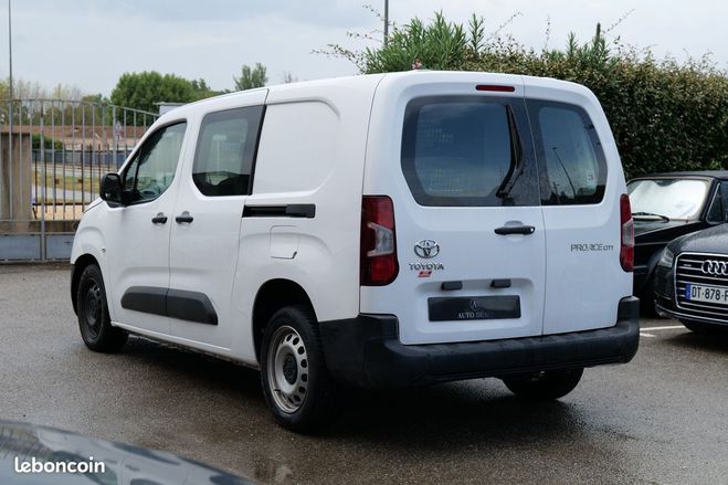 Toyota Proace CITY Verso 1.5 long 100 ch d-4d cabine a Blanc de 2021