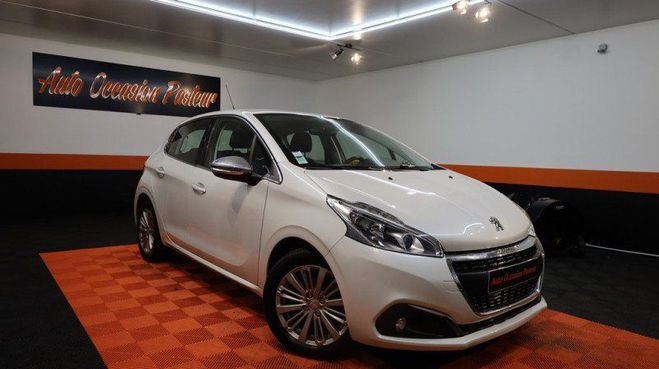 Peugeot 208 1.2 PURETECH 110CH ALLURE S&S 3P Blanc de 2018