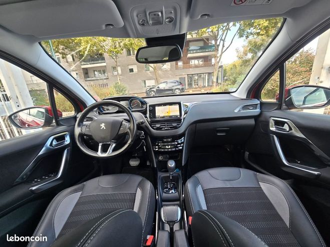 Peugeot 2008 1.2l 110 Boite Auto 5289km D'origine 1er Rouge de 2018