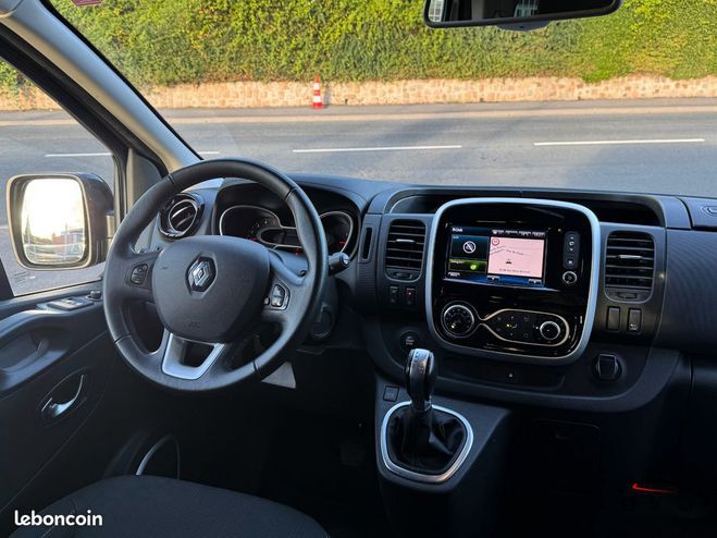 Renault Trafic L2 Spaceclass 2.0 dCi 170 ch EDC 8 place Gris de 2020