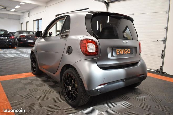 Smart Fortwo ELECTRIC 80 56PPM 17.6KWH AVEC-BATTERIE  Gris de 2018
