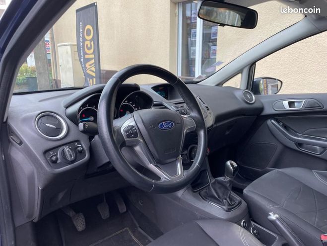 Ford Fiesta 1.4 GPL 95 PLUS ESSENCE COMPATIBLE Bleu de 2017