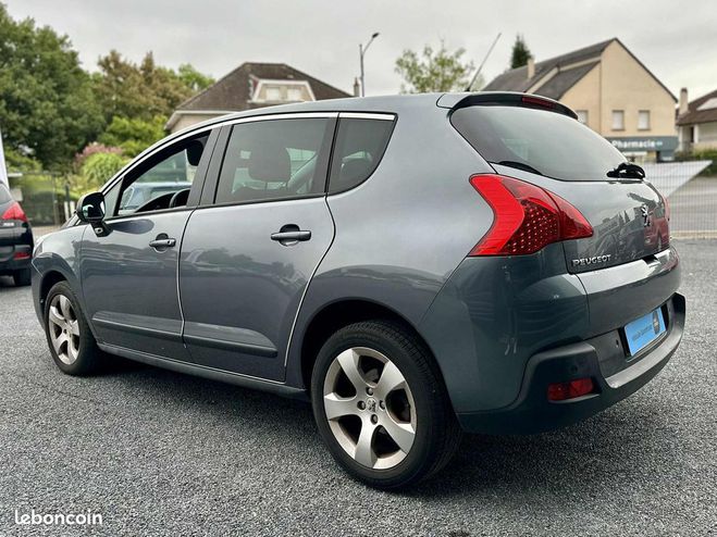 Peugeot 3008 1.6 e-HDI 112ch Gris de 2011