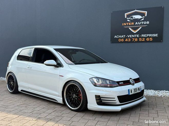 Volkswagen Golf 7 GTI Performance KIT RIEGER Blanc de 2013