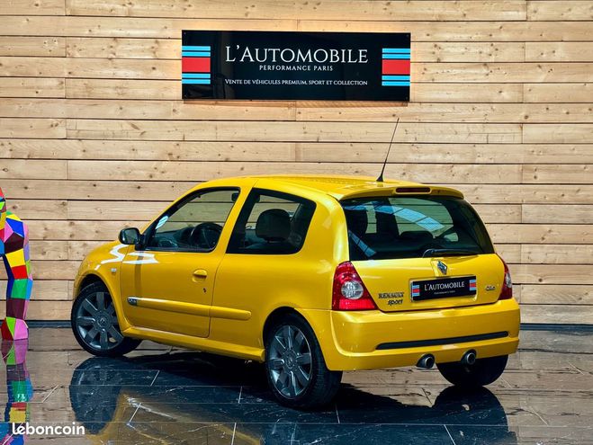 Renault Clio ii (3) 2.0 16s 182 rs jaune sirius Jaune de 2004
