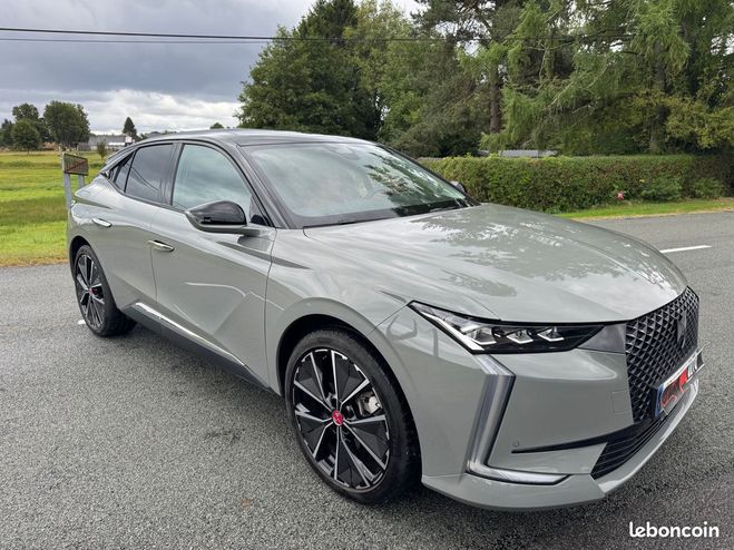 Citroen DS 4 ds4 e-tense 225 performance line  7800 Gris de 2023