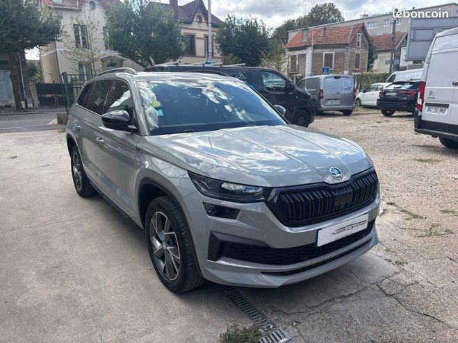 Skoda Kodiaq (2) 2.0 tdi 150 sportline dsg7 7 places  Gris de 2023