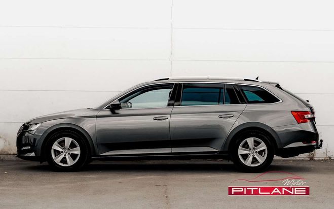 Skoda Superb Combi 1.5 TSi EDITION Ultimate DSG VIRTU Gris M�tallis� de 
