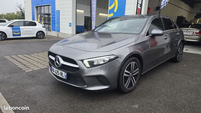 Mercedes Classe A A250e hybrid 218cv EQ business Line 8G-D Gris de 2023