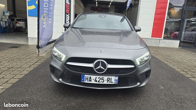 Mercedes Classe A A250e hybrid 218cv EQ business Line 8G-D Gris de 2023