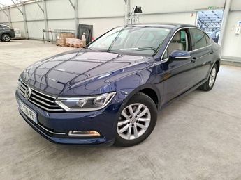  Voir détails -Volkswagen Passat 1.5 TSI EVO 150ch Business DSG7 à Courbevoie (92)