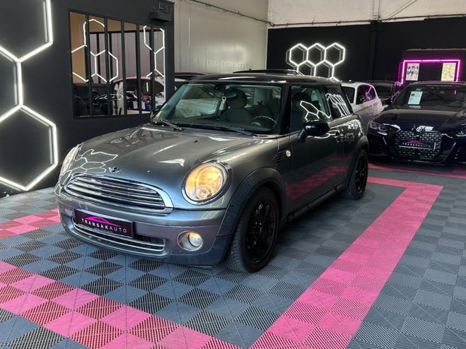 Mini Cooper R56 120 ch 1.6L Siges en cuir/Tissu ~ C Gris de 2010
