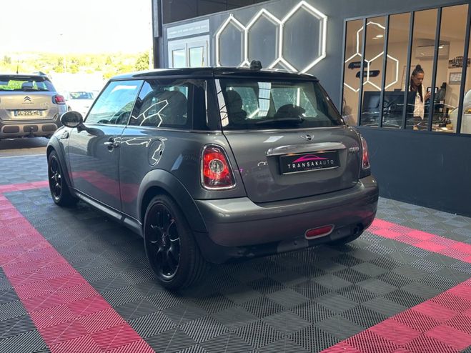 Mini Cooper R56 120 ch 1.6L Siges en cuir/Tissu ~ C Gris de 2010
