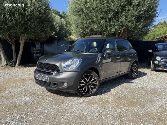 Mini Countryman COOPER SD 143CH PACK RED HOT CHILI BVA Gris de 2011