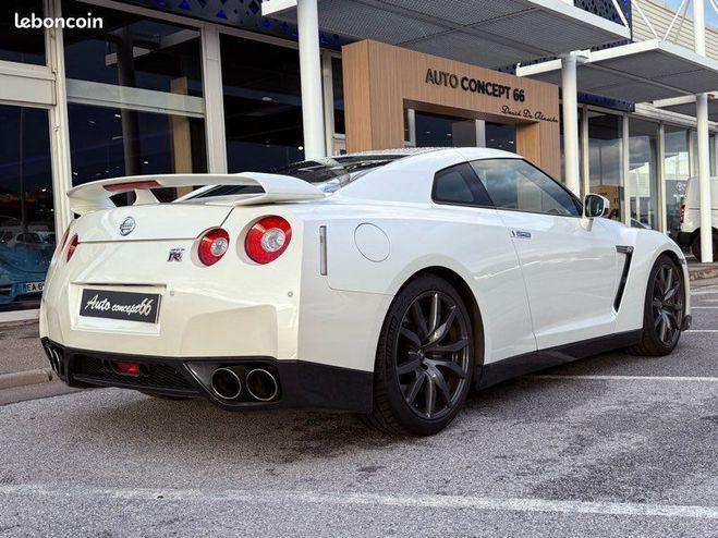 Nissan GT R GTR 3.8L V6 485 ch origine France Blanc de 2010